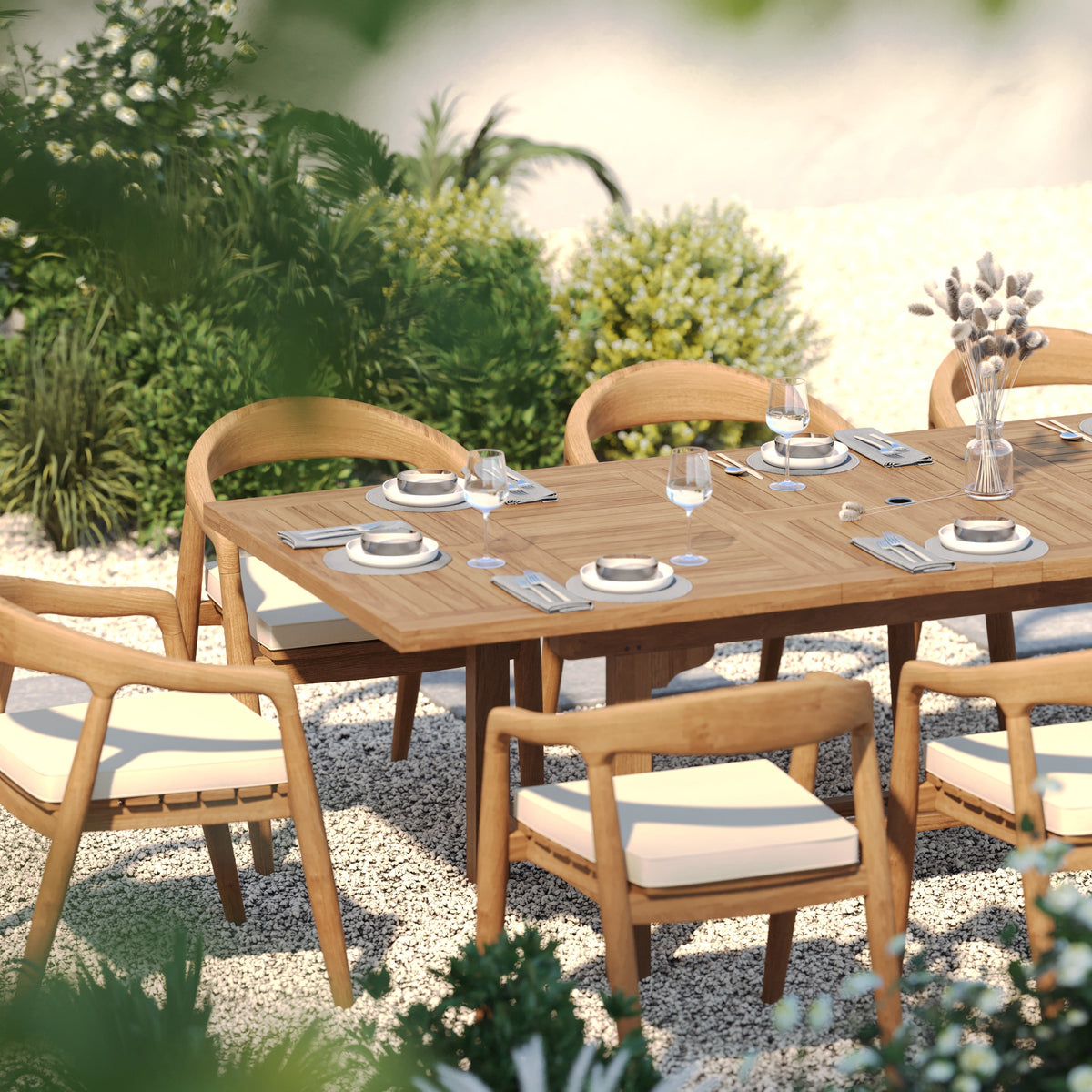 How to Turn Your Garden Dining Table Into the Heart of Your Outdoor Space