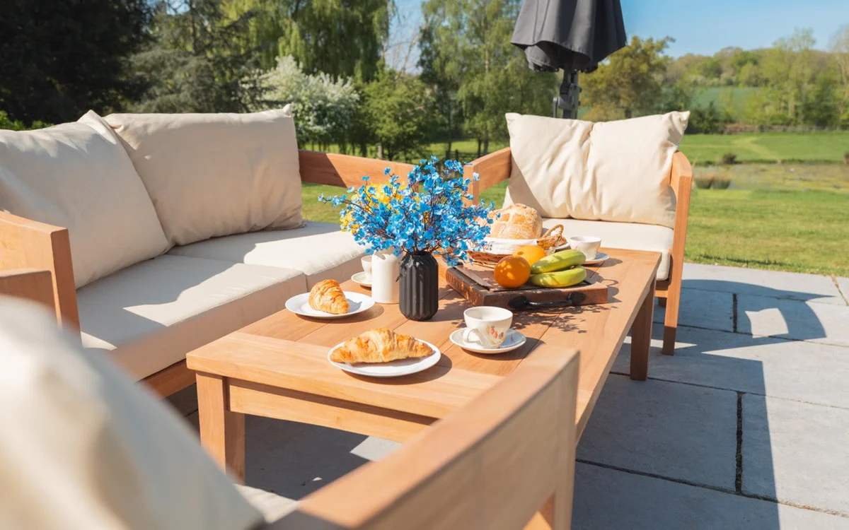 The One Outdoor Furniture Material That Handles Australian Weather Best